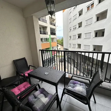 Apartman 4 Star *